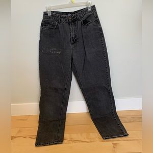 Urban Outfitters black high rise mom jean W29